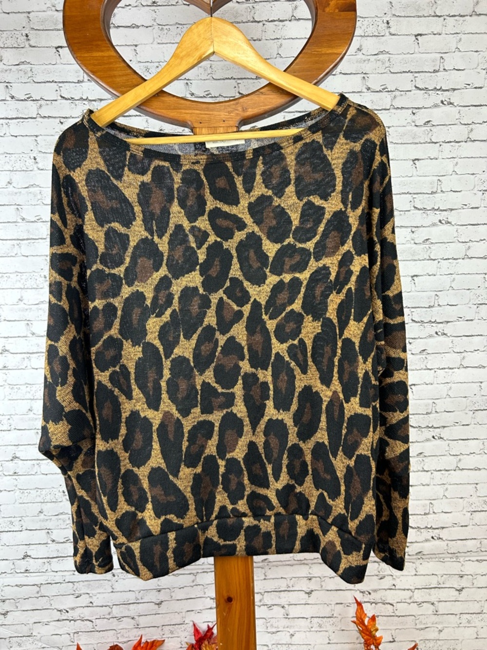 Animal Leopard Print Lightweight Pullover - Black & Brown size S